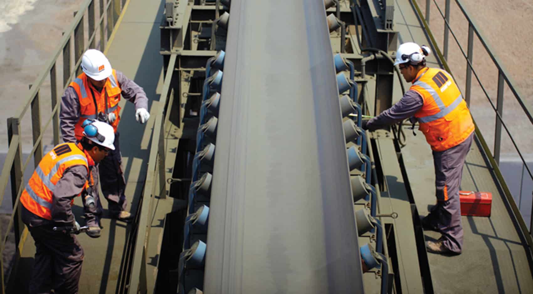 Important Questions to Ask Before Making a Conveyor Belt Repair